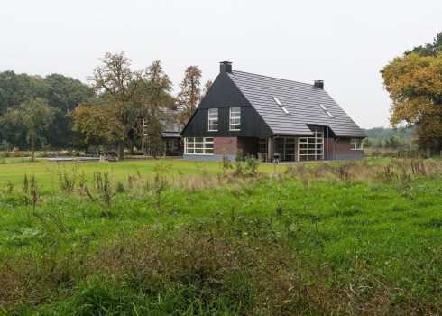 images/accommodations/gallerys/landgoed-het-clooster/clooster-diekes.jpg images/accommodations/gallerys/landgoed-het-clooster/clooster-diekes.jpg