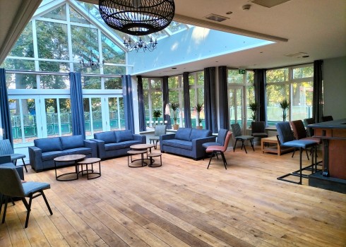 images/accommodations/gallerys/paasberg-algemeen/2a-Groepsaccommodatie-de-Paasberg-Woonkamer-3.jpg images/accommodations/gallerys/paasberg-algemeen/2a-Groepsaccommodatie-de-Paasberg-Woonkamer-3.jpg